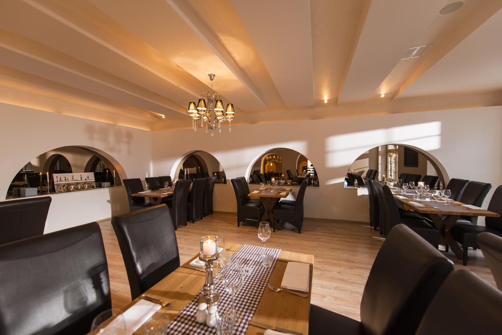 Hotel Bürgerhof 3*